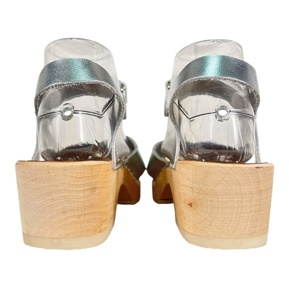 Hannah Andersson Silver Leather Wood Clogs / Sandals - Picture 5 of 8